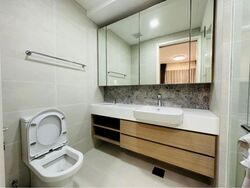 The Lakefront Residences (D22), Condominium #610617031